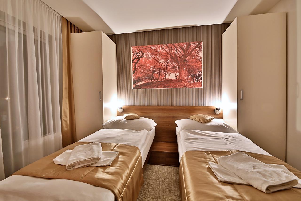 Hotel Alexander Bardejovské Kúpele Esterno foto
