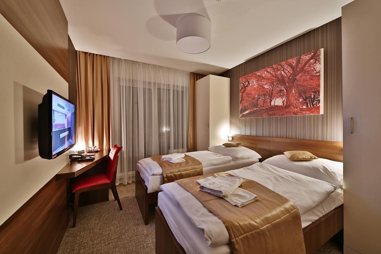 Hotel Alexander Bardejovské Kúpele Esterno foto